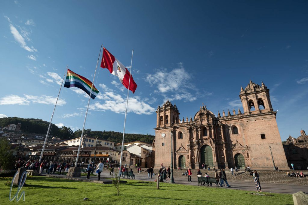 Mehr Parallelwelt geht kaum: Der Plaza de Armas in Cuzco