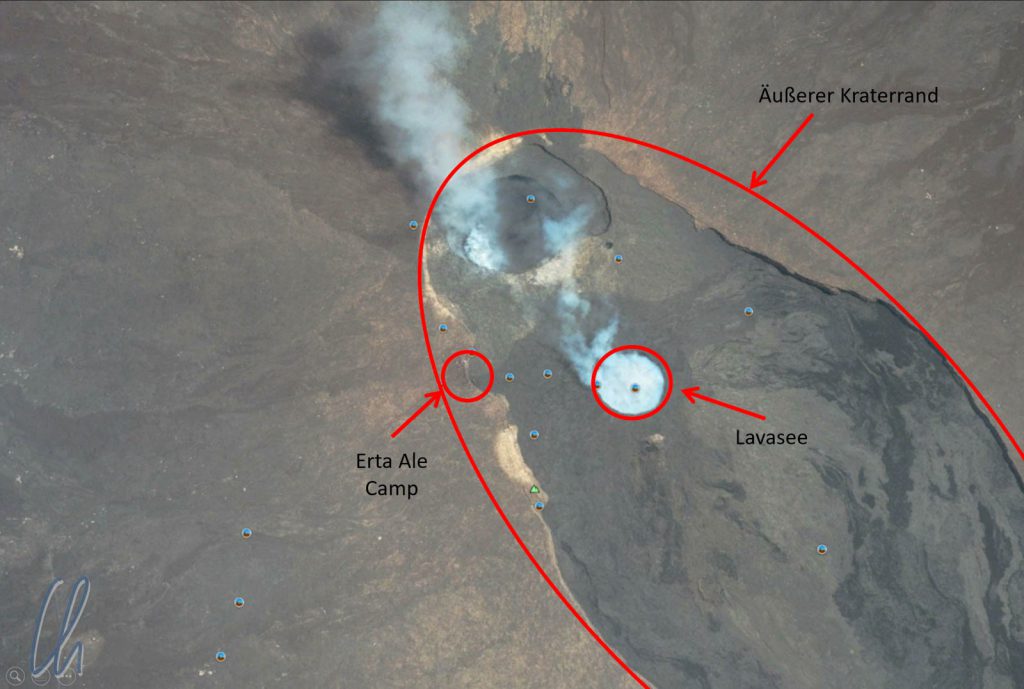 Ein Satellitenbild von Google Maps: Vom Camp aus stiegen wir in den äußeren Krater, in dem der Lavasee liegt.