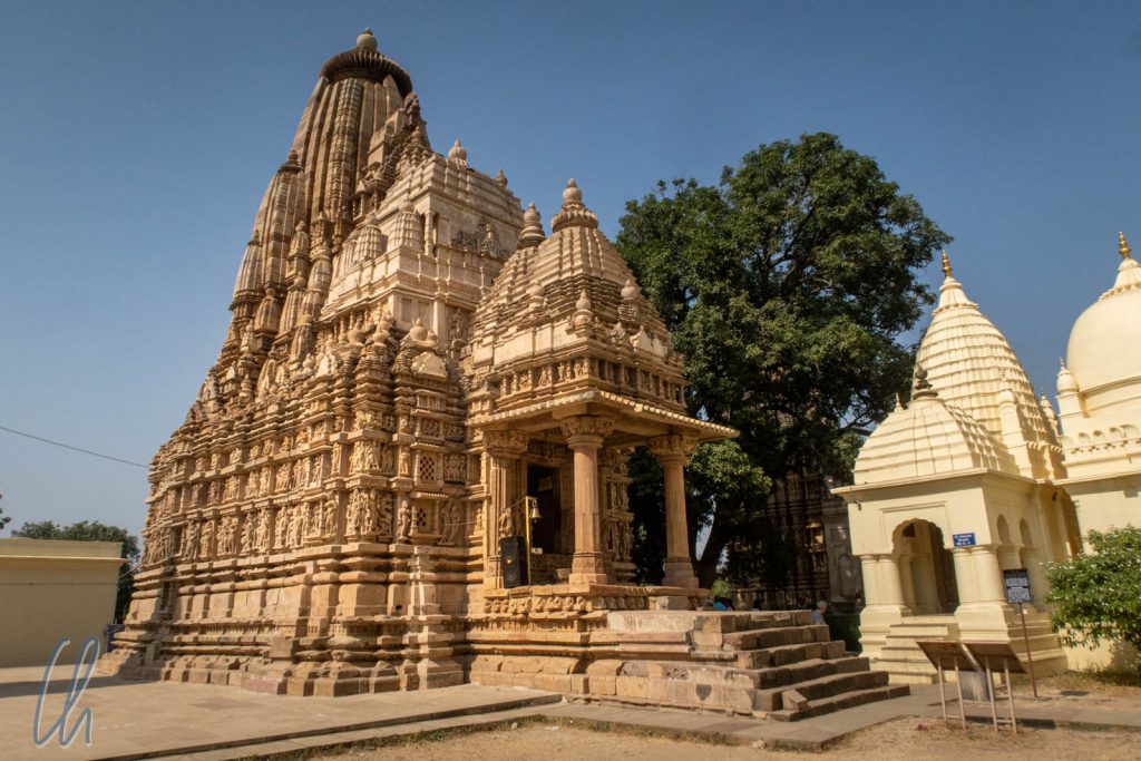 Der Parshvanath Tempel ist eine Gebetsstätte der Jain. 