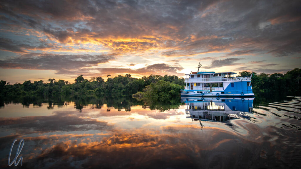 An Bord der "Lo Peix" unternahmen wir eine 7-tägige Flusskreuzfahrt auf dem Rio Negro im Amazonasgebiet.