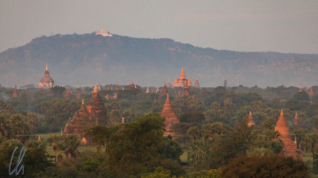Bagan aus der Vogelperspekive
