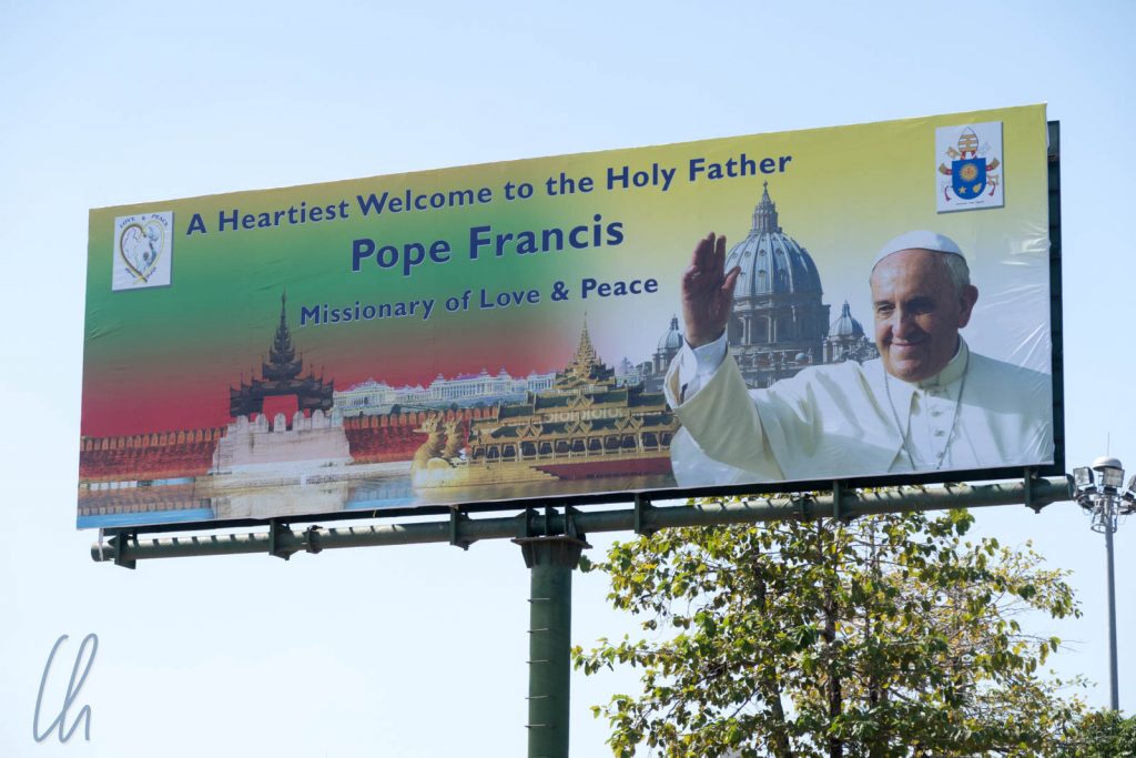 Papst Franziskus kommt zu Besuch