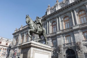 Mexiko City: Endlich mal eine Statue, auf der der Reiter reiten kann!