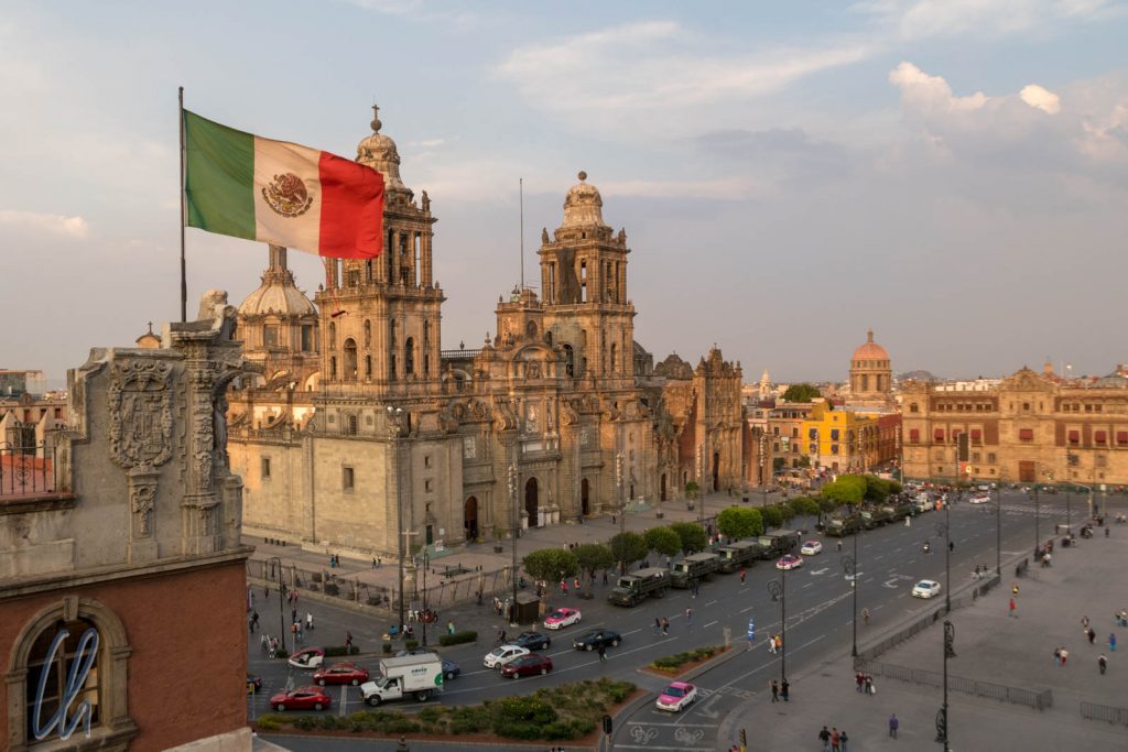 Die Kathedrale von Mexico City am Zócalo