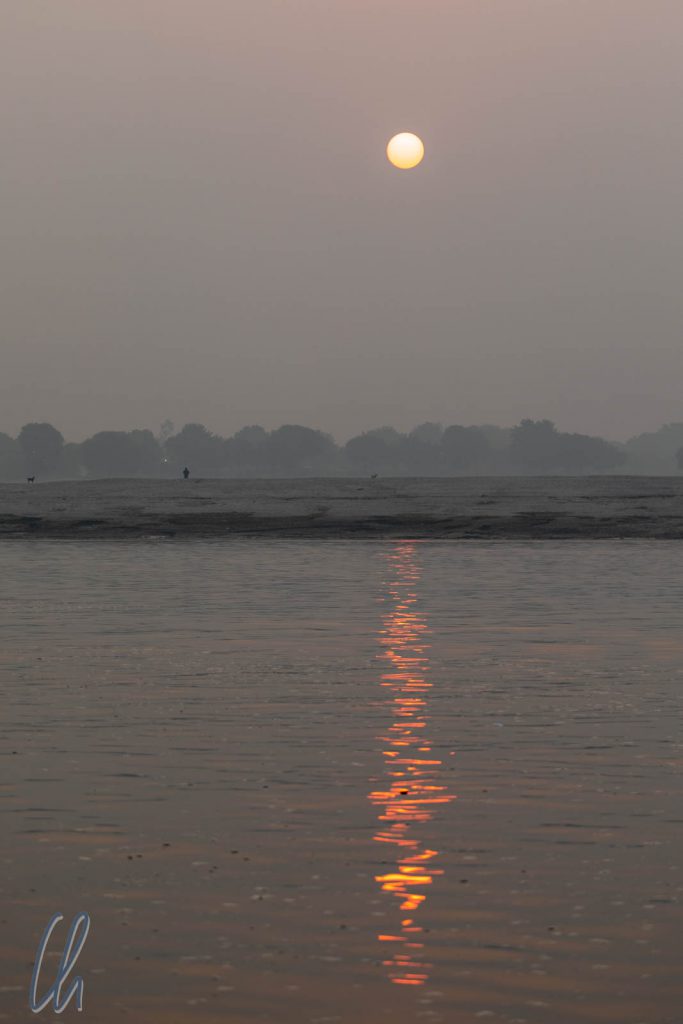 Sonnenaufgang über dem Ganges